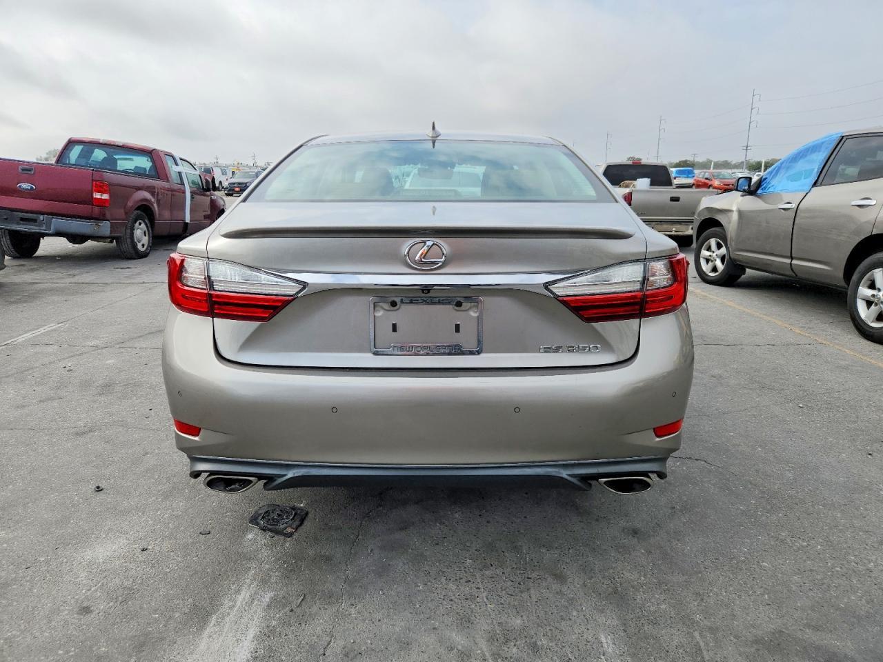 2018 LEXUS ES 350