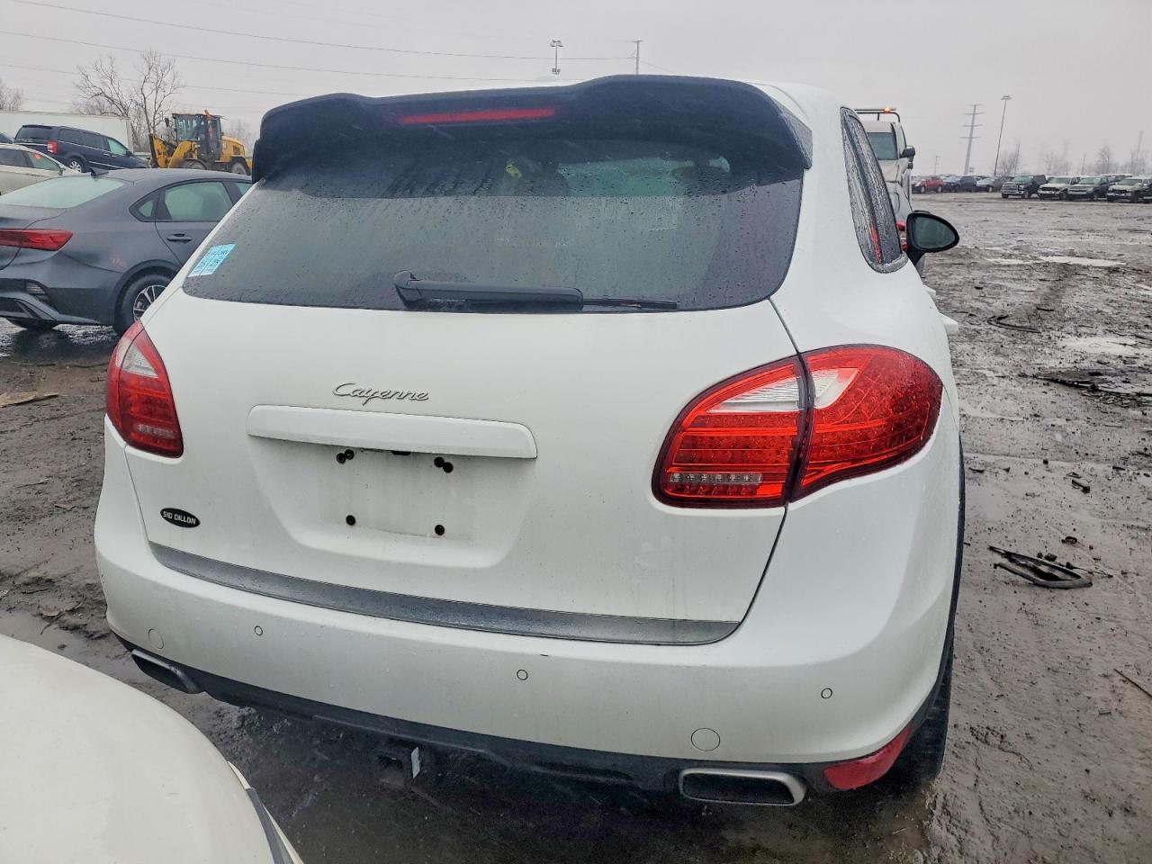 2013 PORSCHE CAYENNE