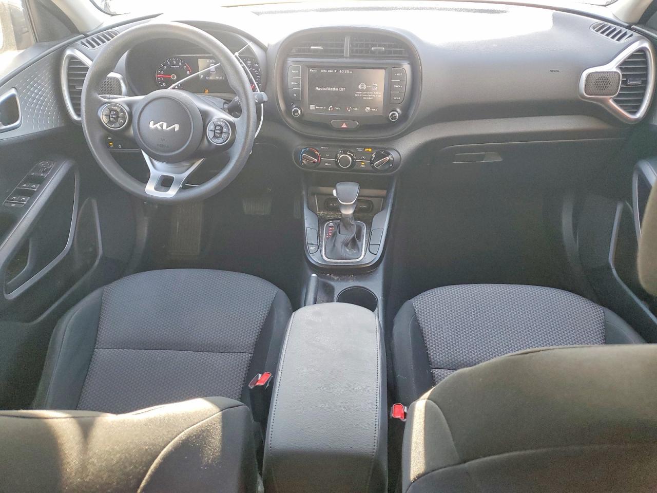 2022 KIA SOUL