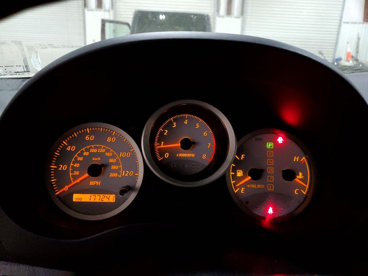 2004 TOYOTA RAV4