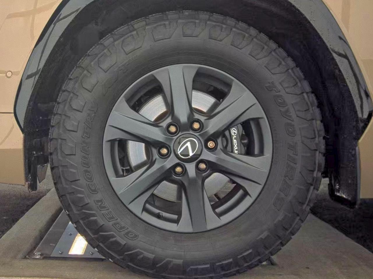 2025 LEXUS Lx
