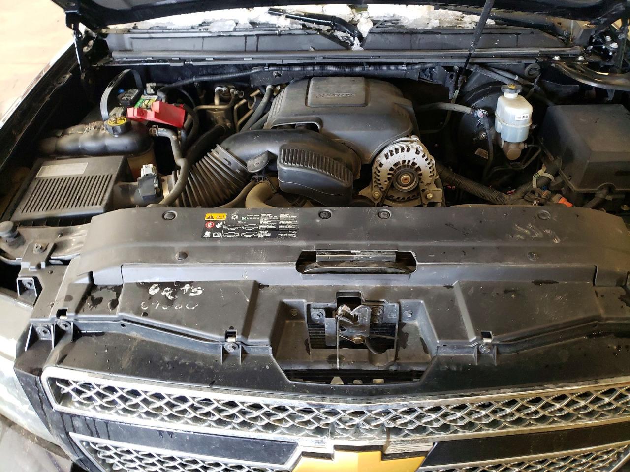 2014 CHEVROLET Suburban