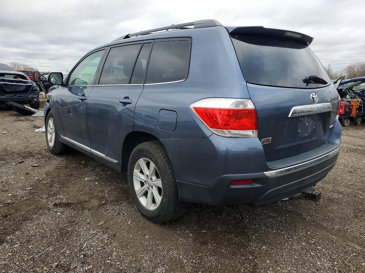2013 TOYOTA HIGHLANDER