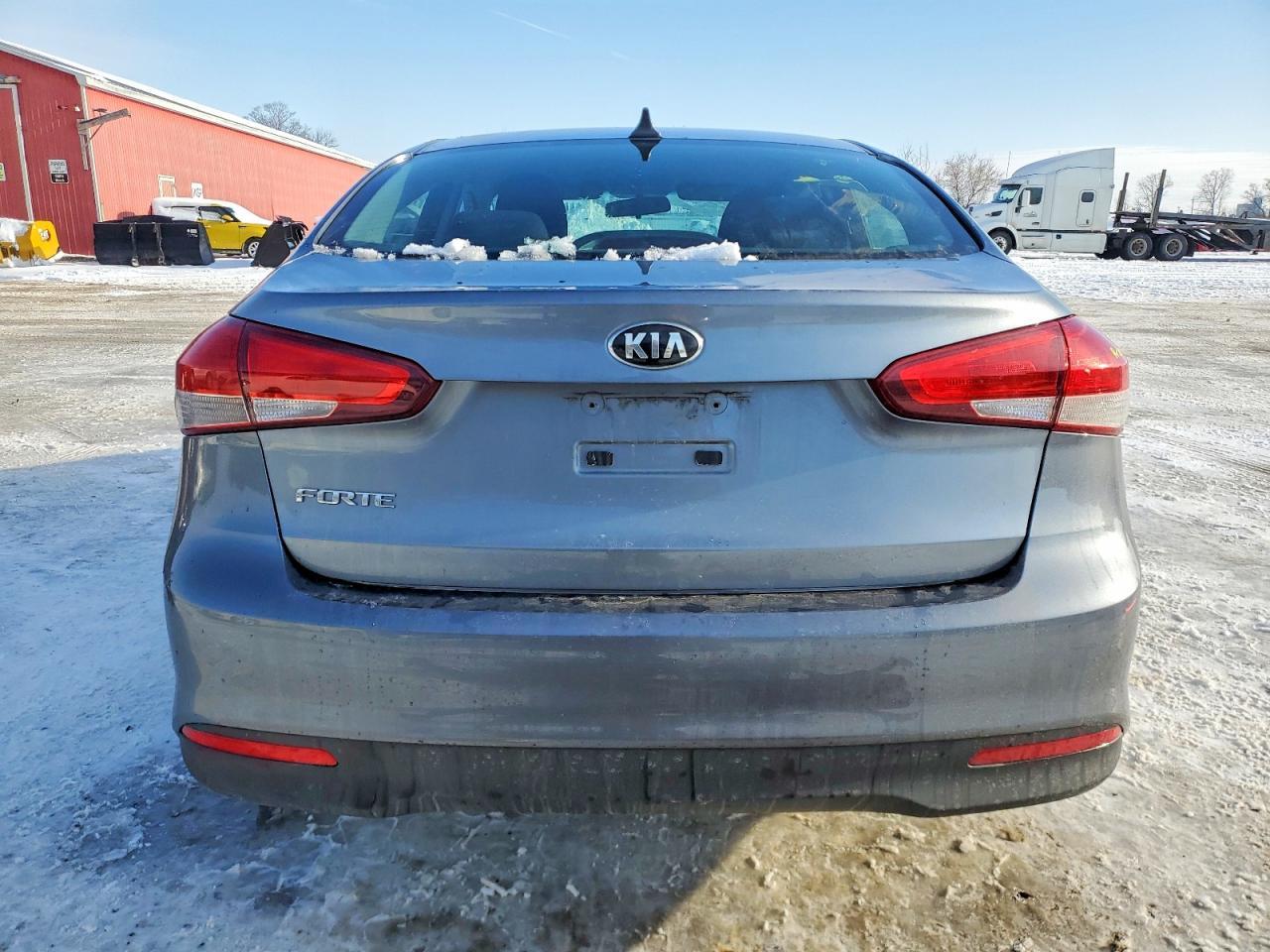 2017 KIA FORTE