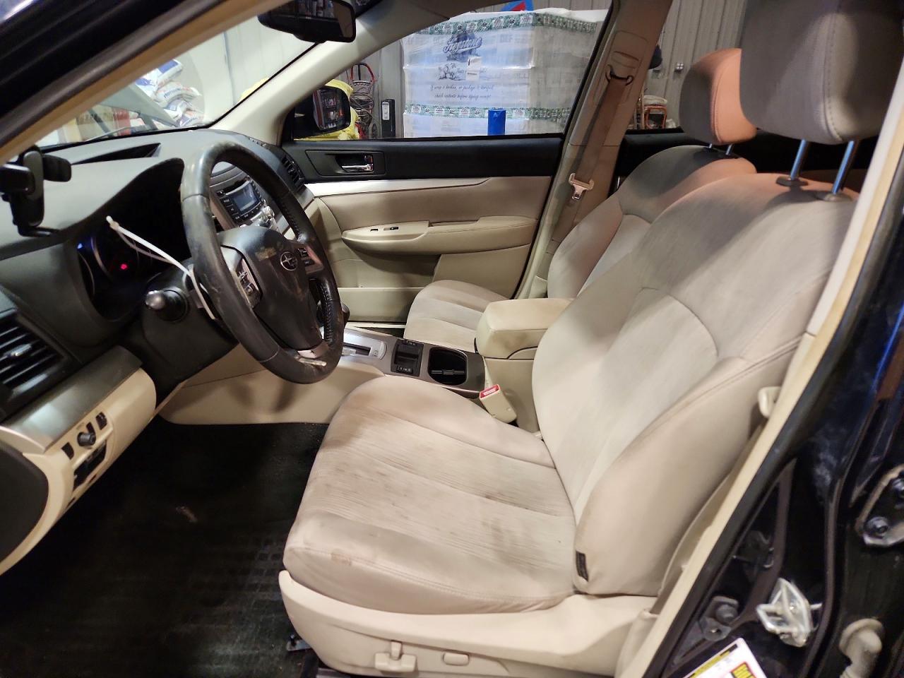 2013 SUBARU Legacy