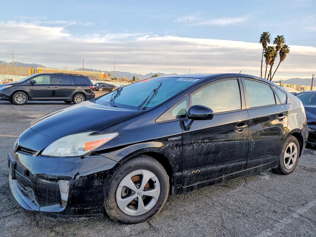 2014 TOYOTA PRIUS