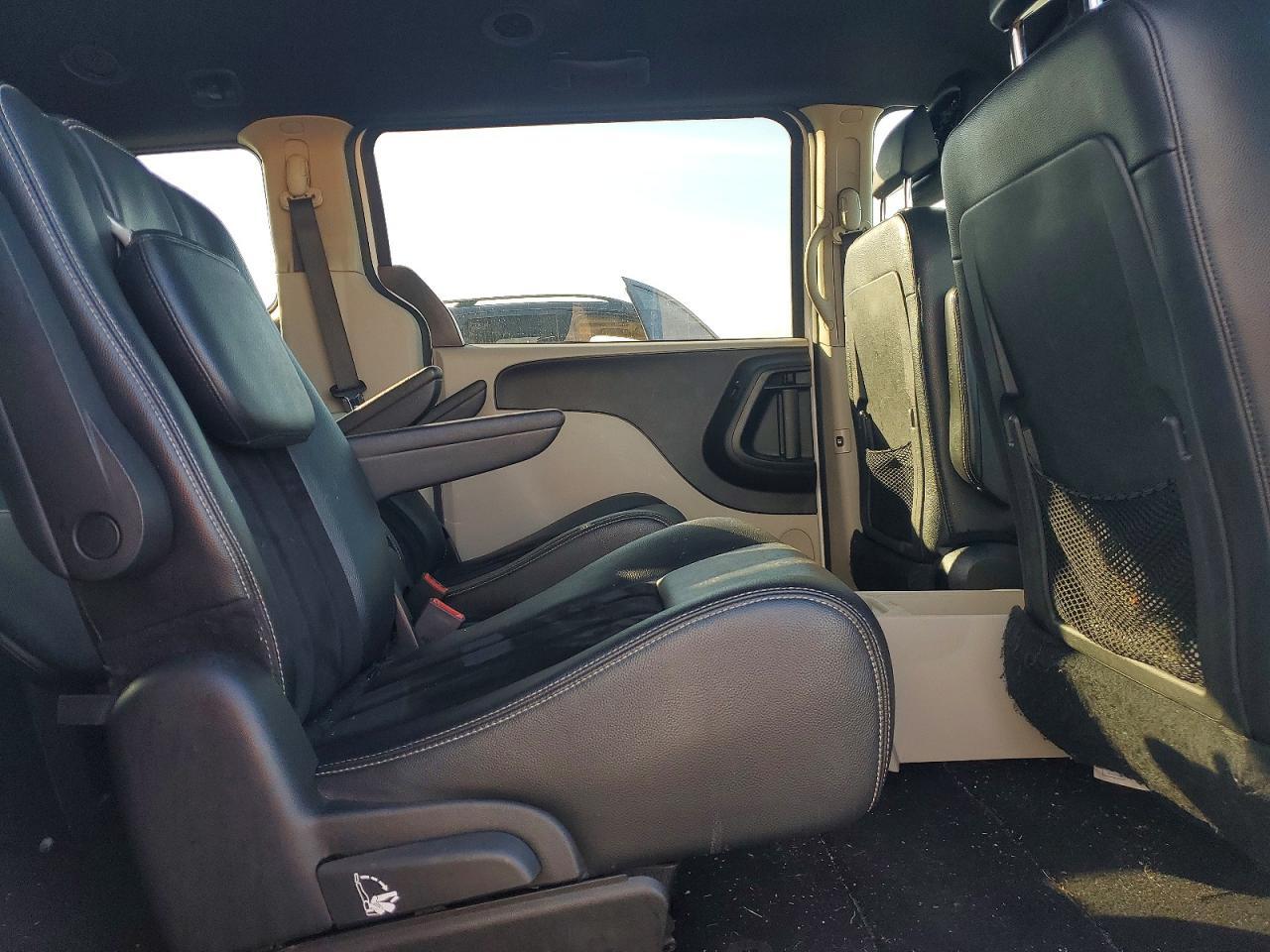 2018 DODGE GRAND CARAVAN