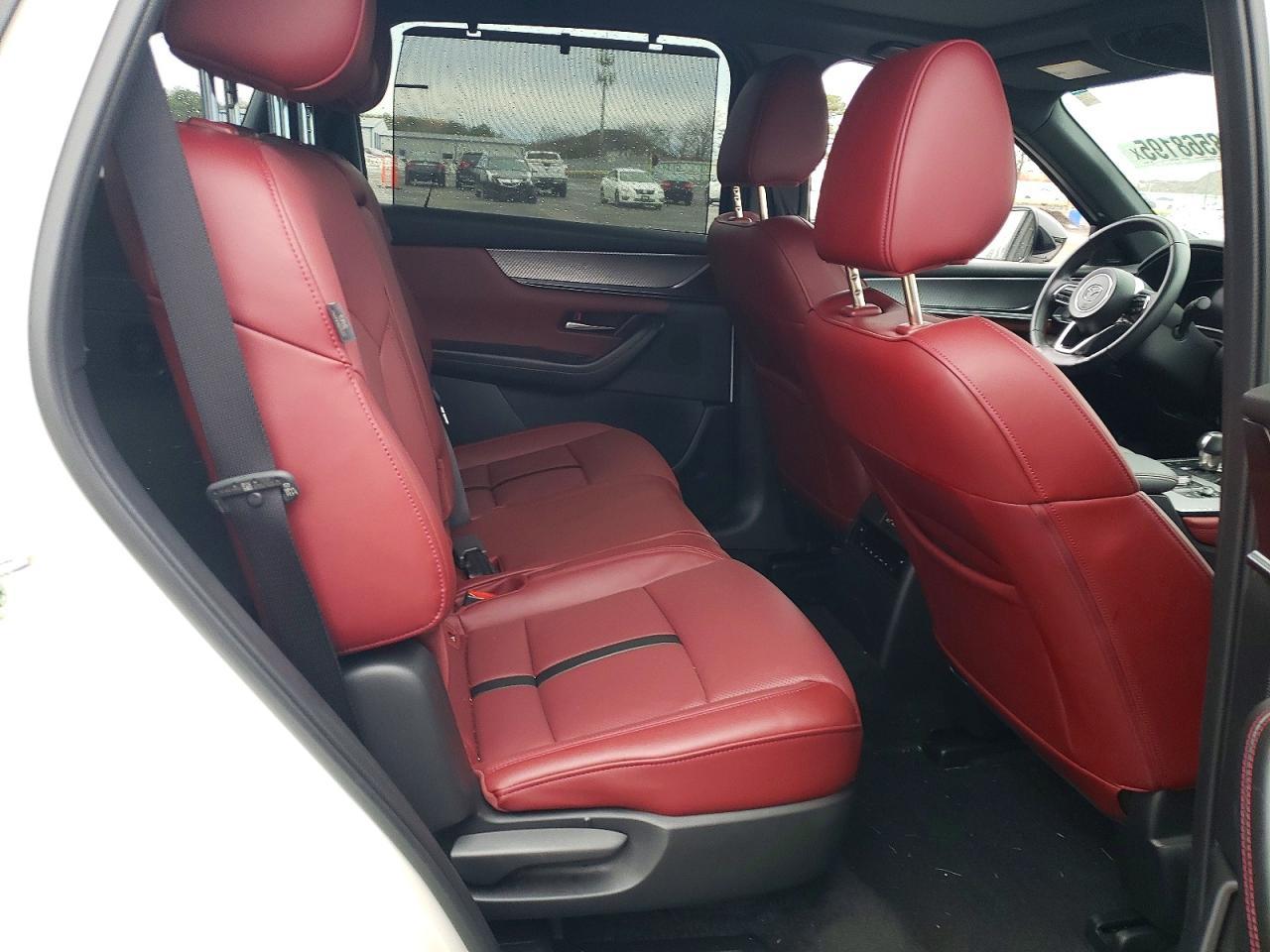 2025 MAZDA Cx-70