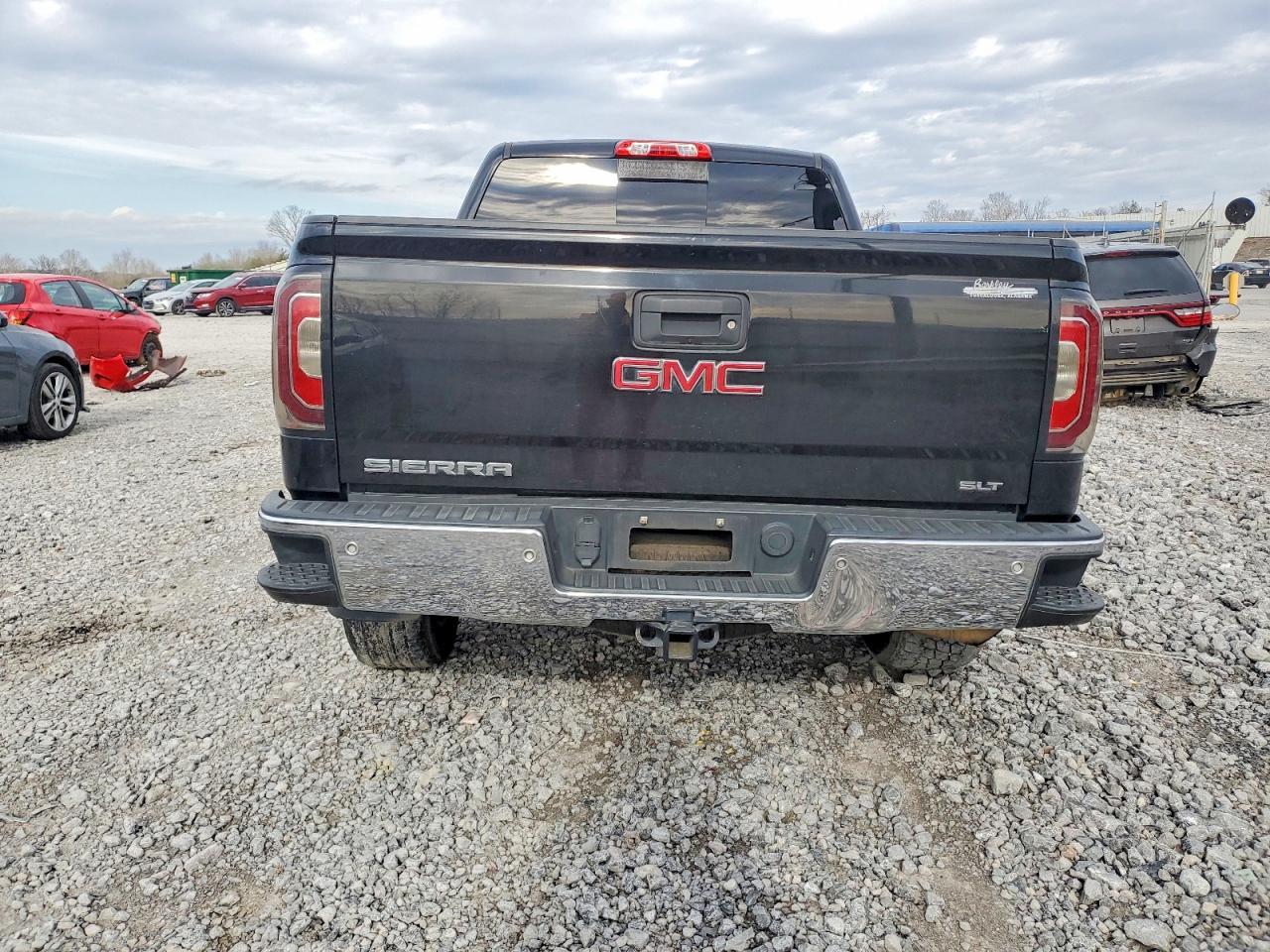 2016 GMC Sierra