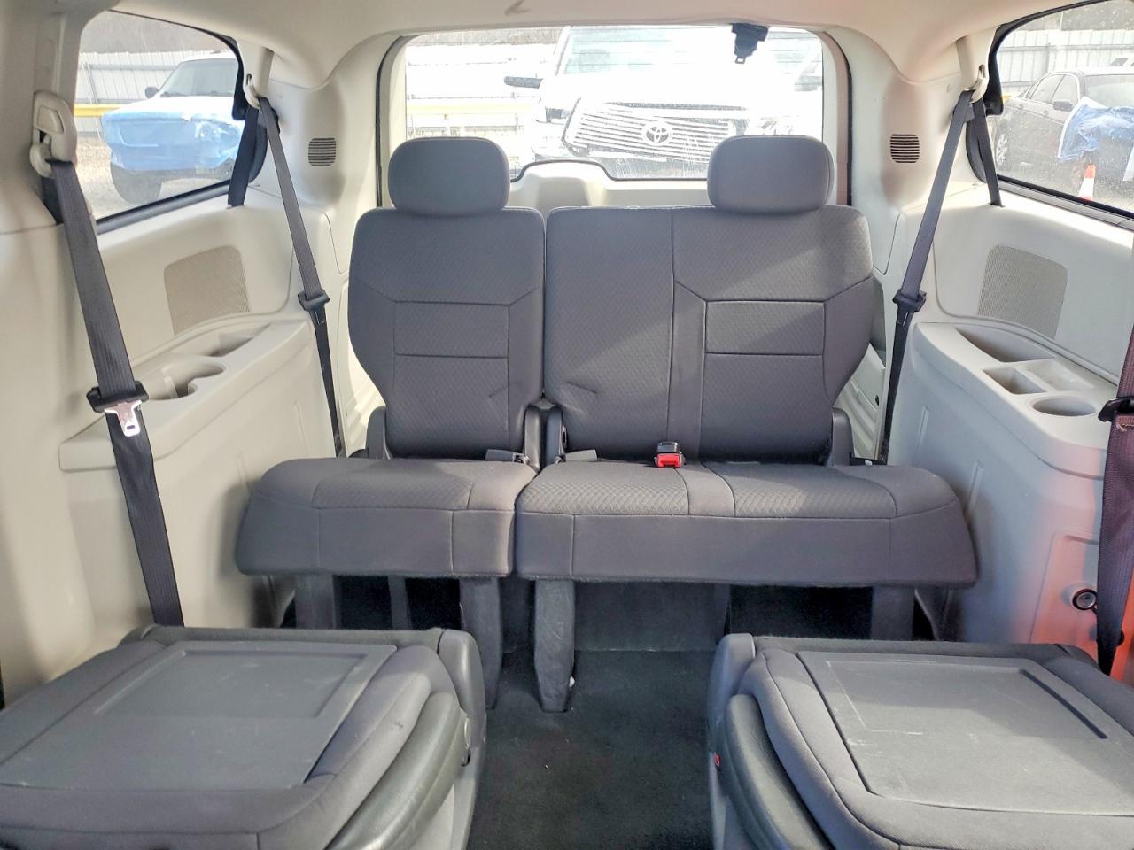 2010 DODGE GRAND CARAVAN