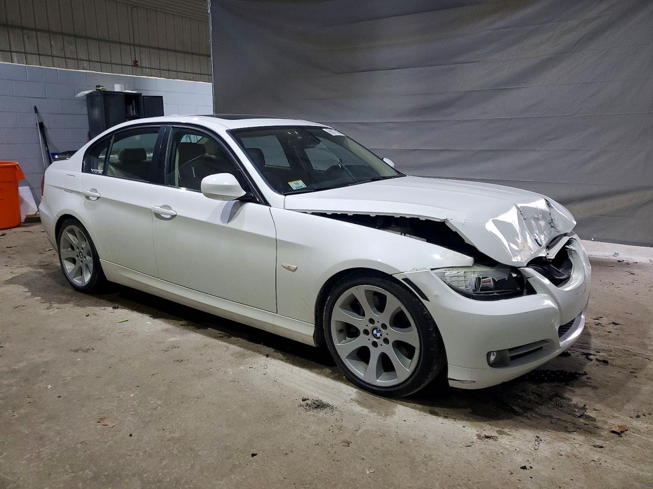 2011 BMW 3 SERIES