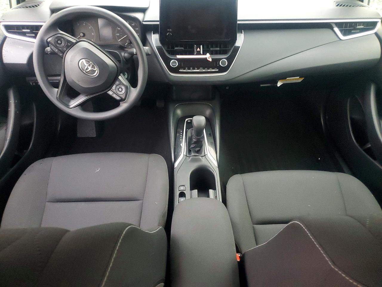 2025 TOYOTA COROLLA