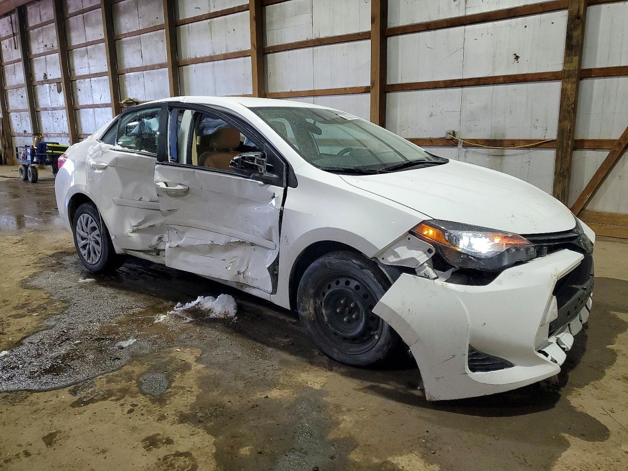 2018 TOYOTA COROLLA