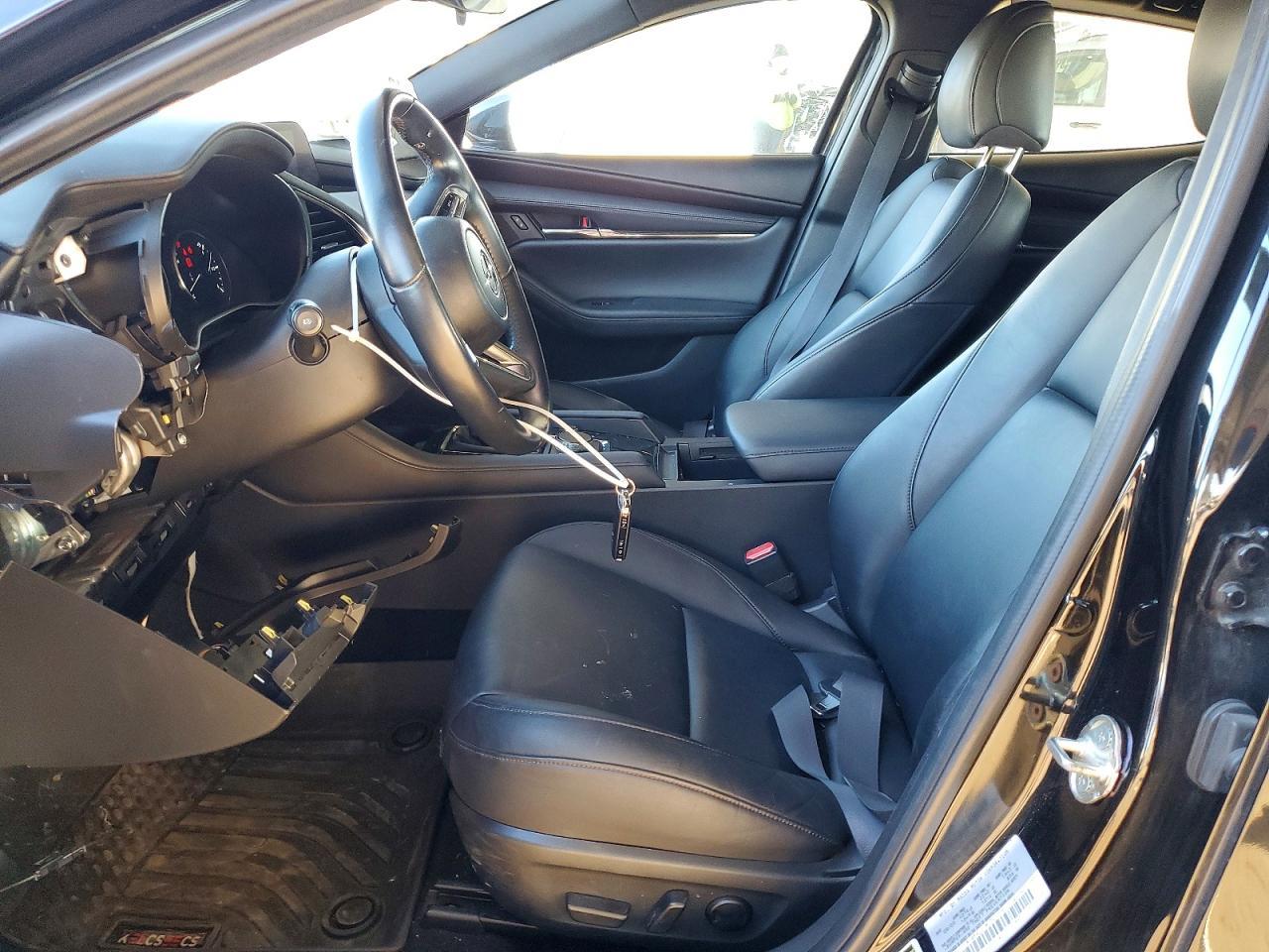 2021 MAZDA 3