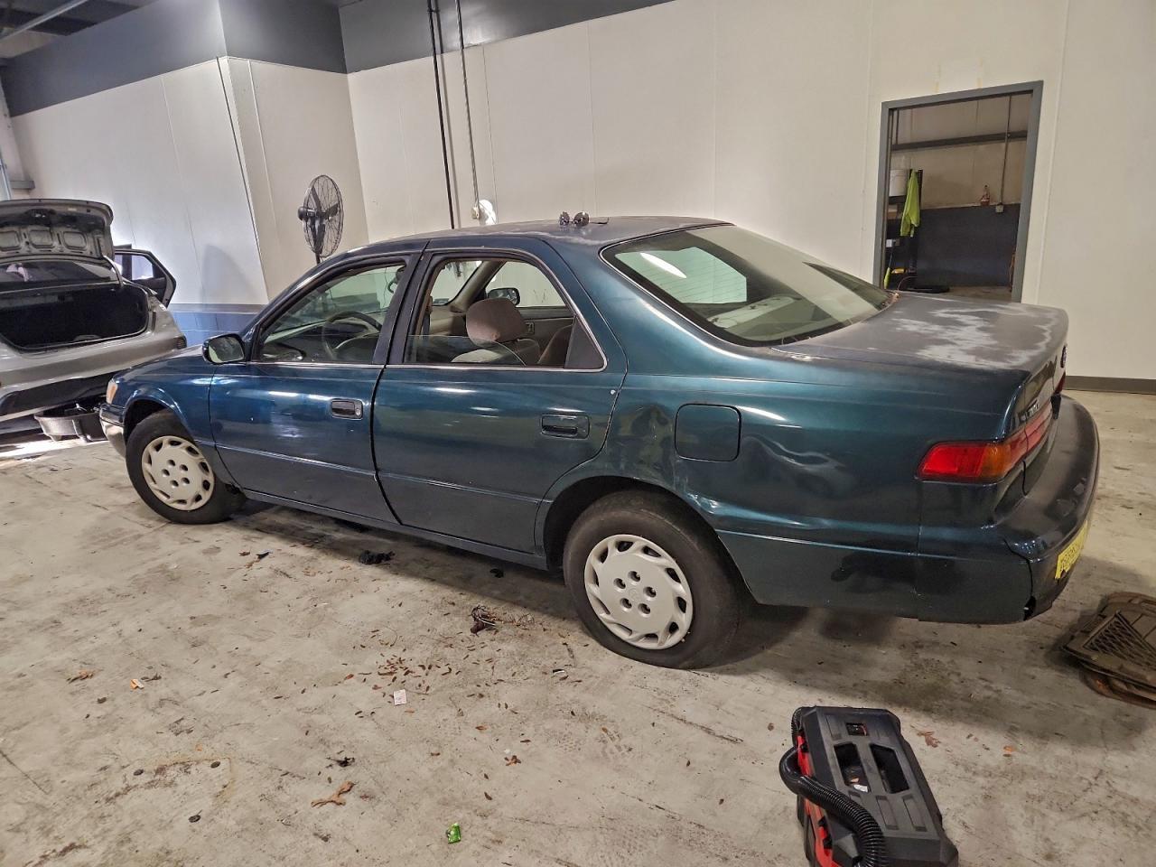 1997 TOYOTA CAMRY