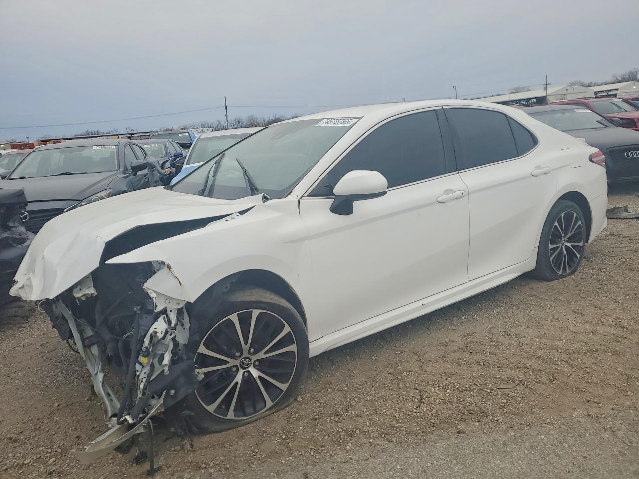 2020 TOYOTA CAMRY