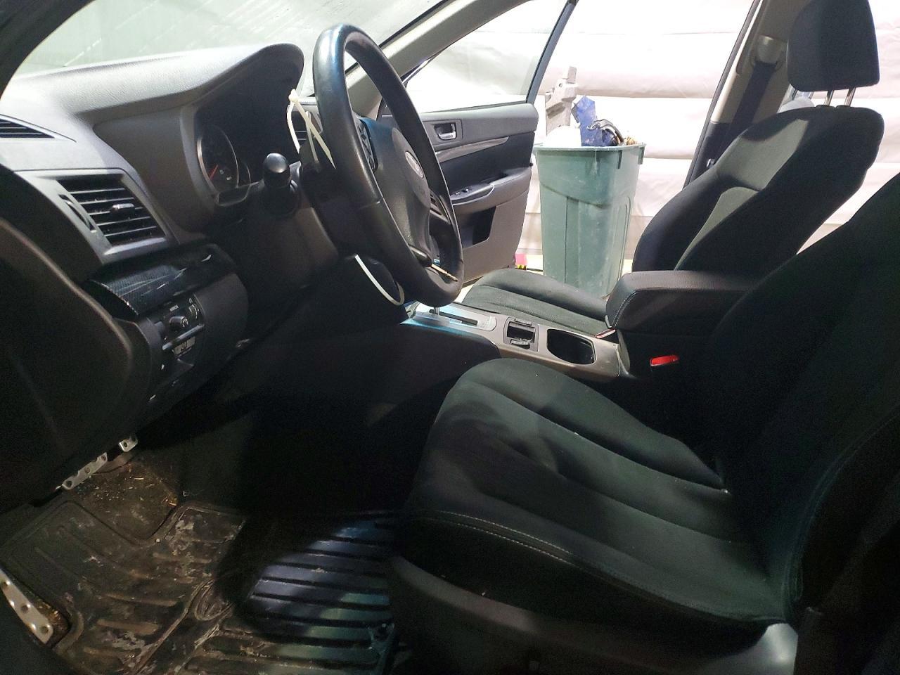 2014 SUBARU Legacy