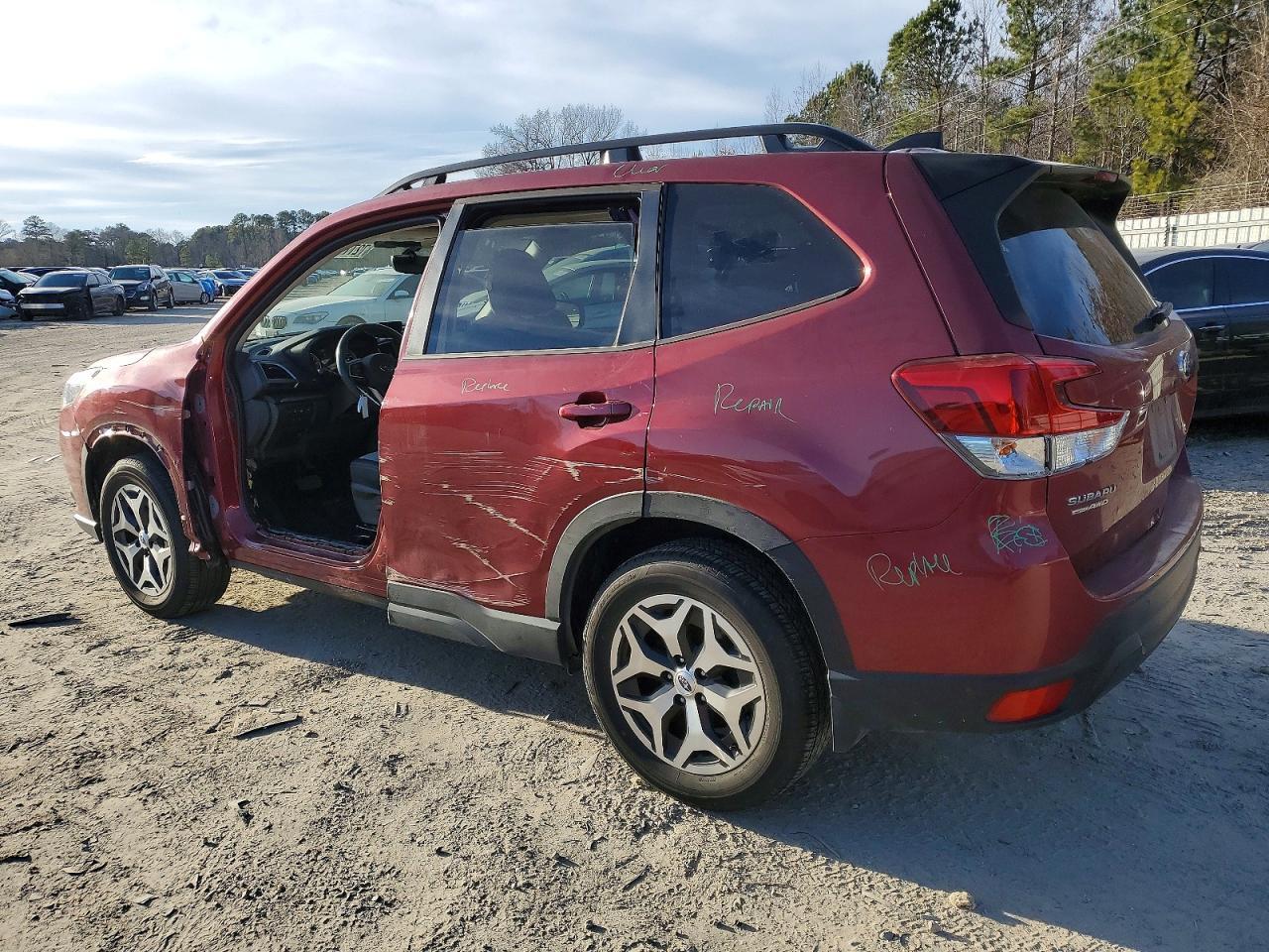 2024 SUBARU FORESTER