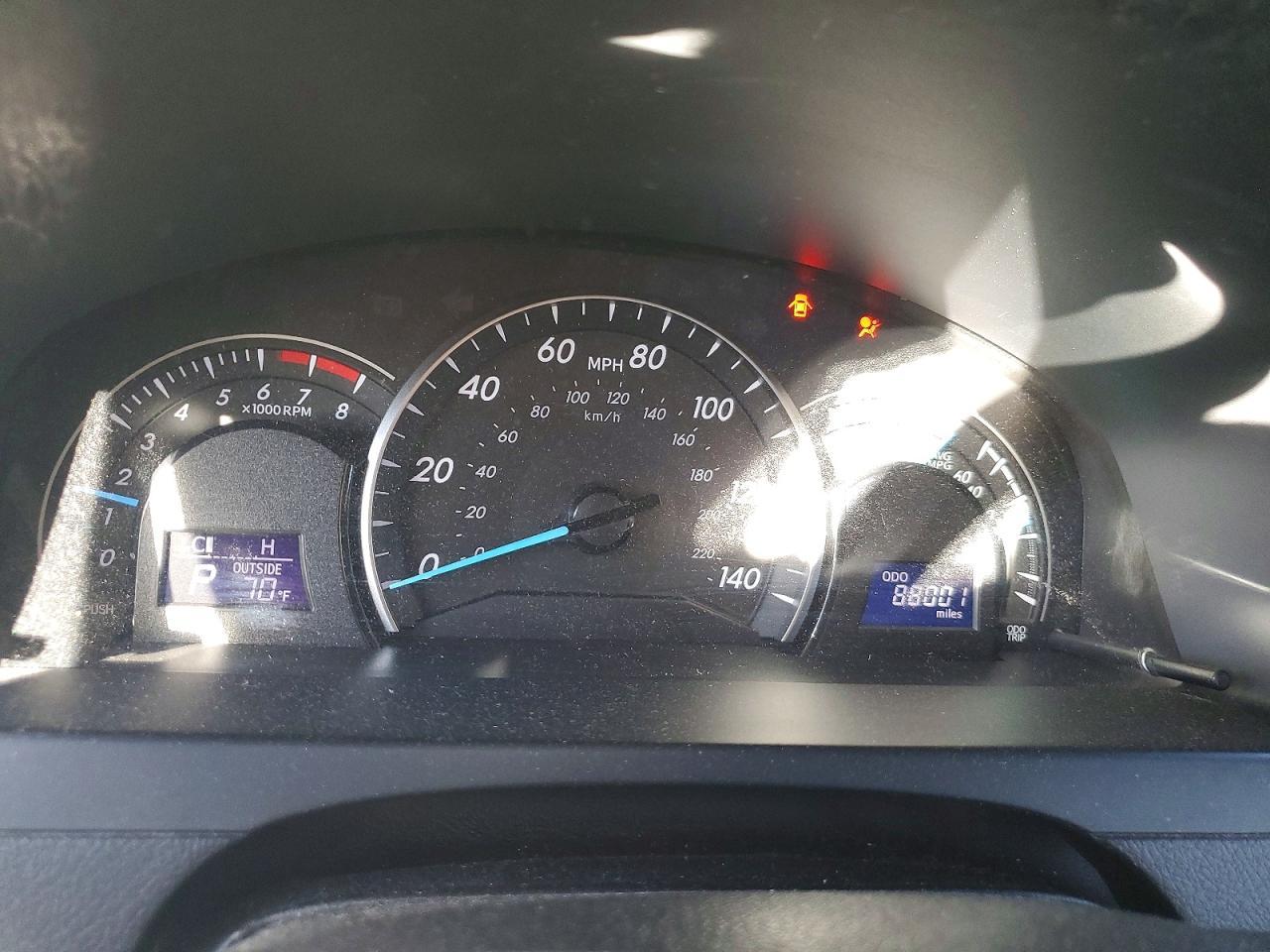 2014 TOYOTA CAMRY