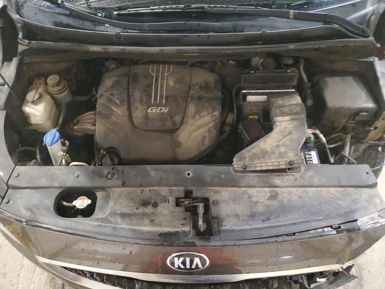 2016 KIA SEDONA