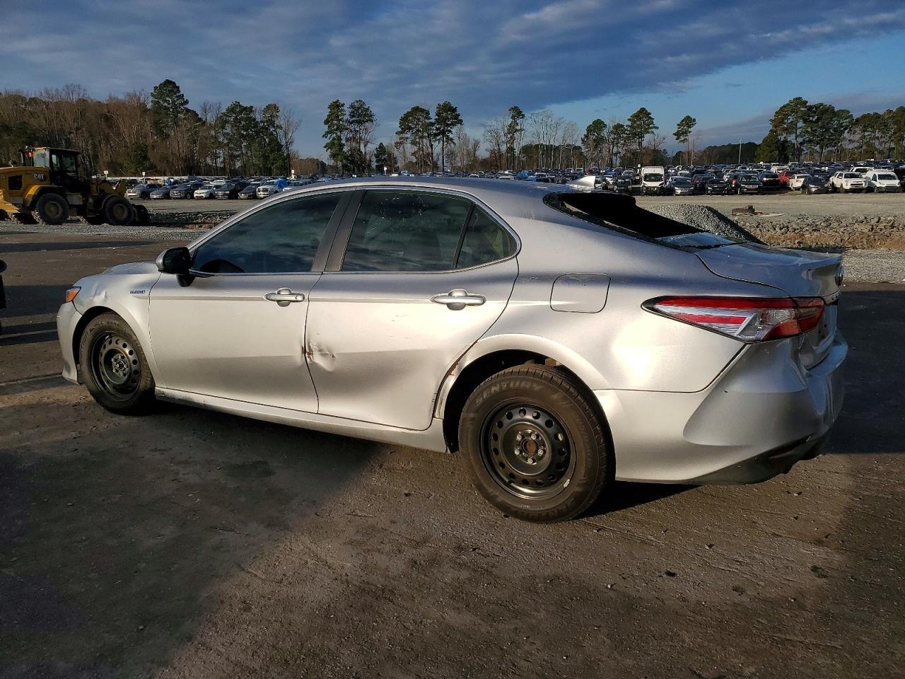 2019 TOYOTA CAMRY