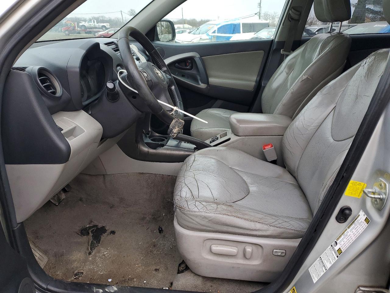 2012 TOYOTA RAV4
