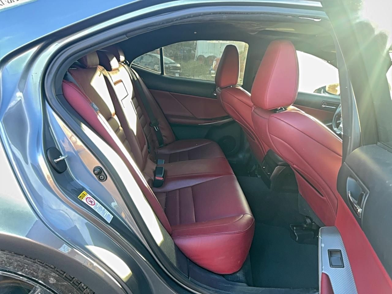 2016 LEXUS IS 300