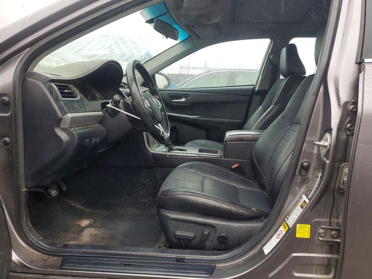2015 TOYOTA CAMRY