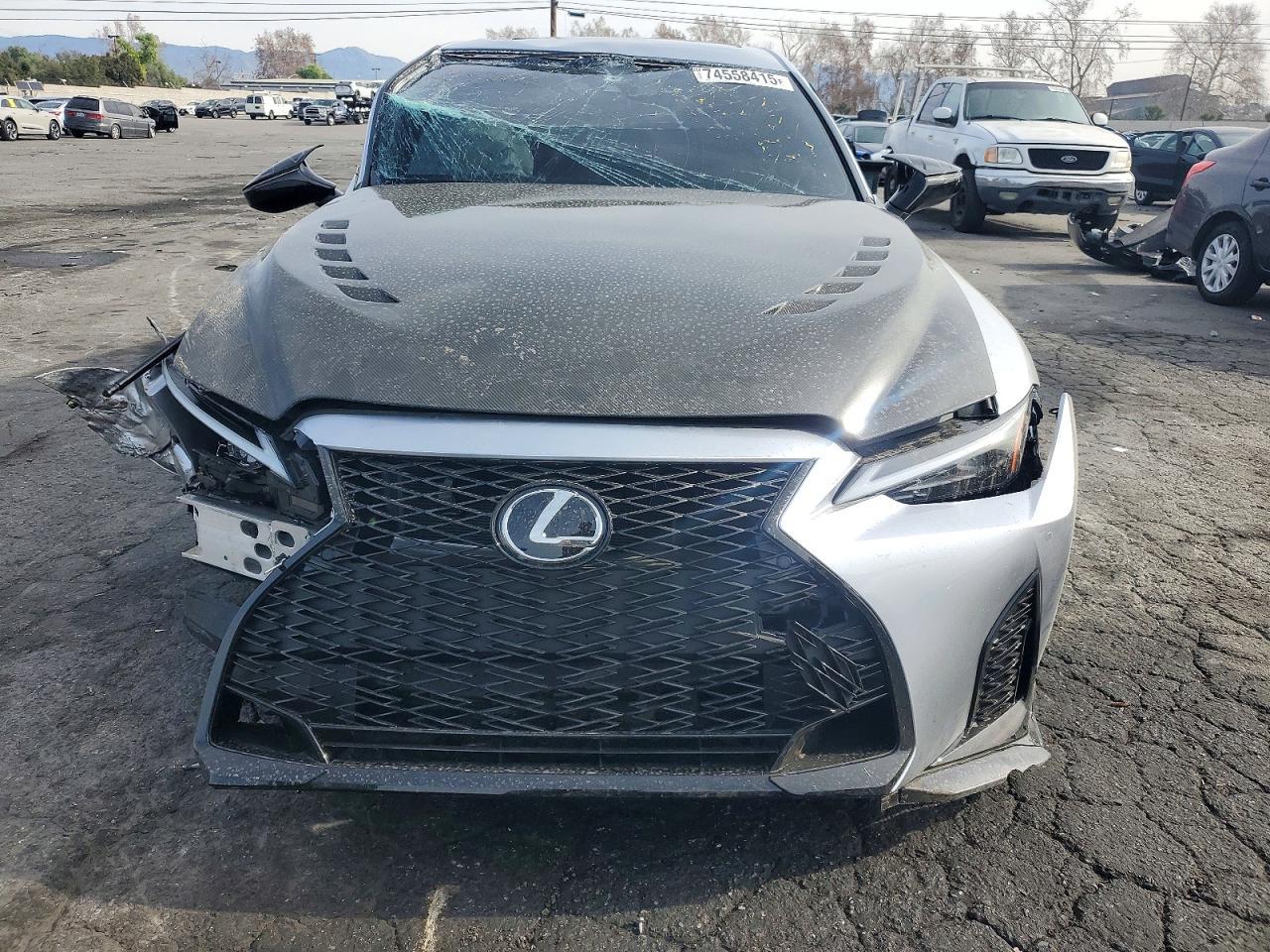 2025 LEXUS IS 350