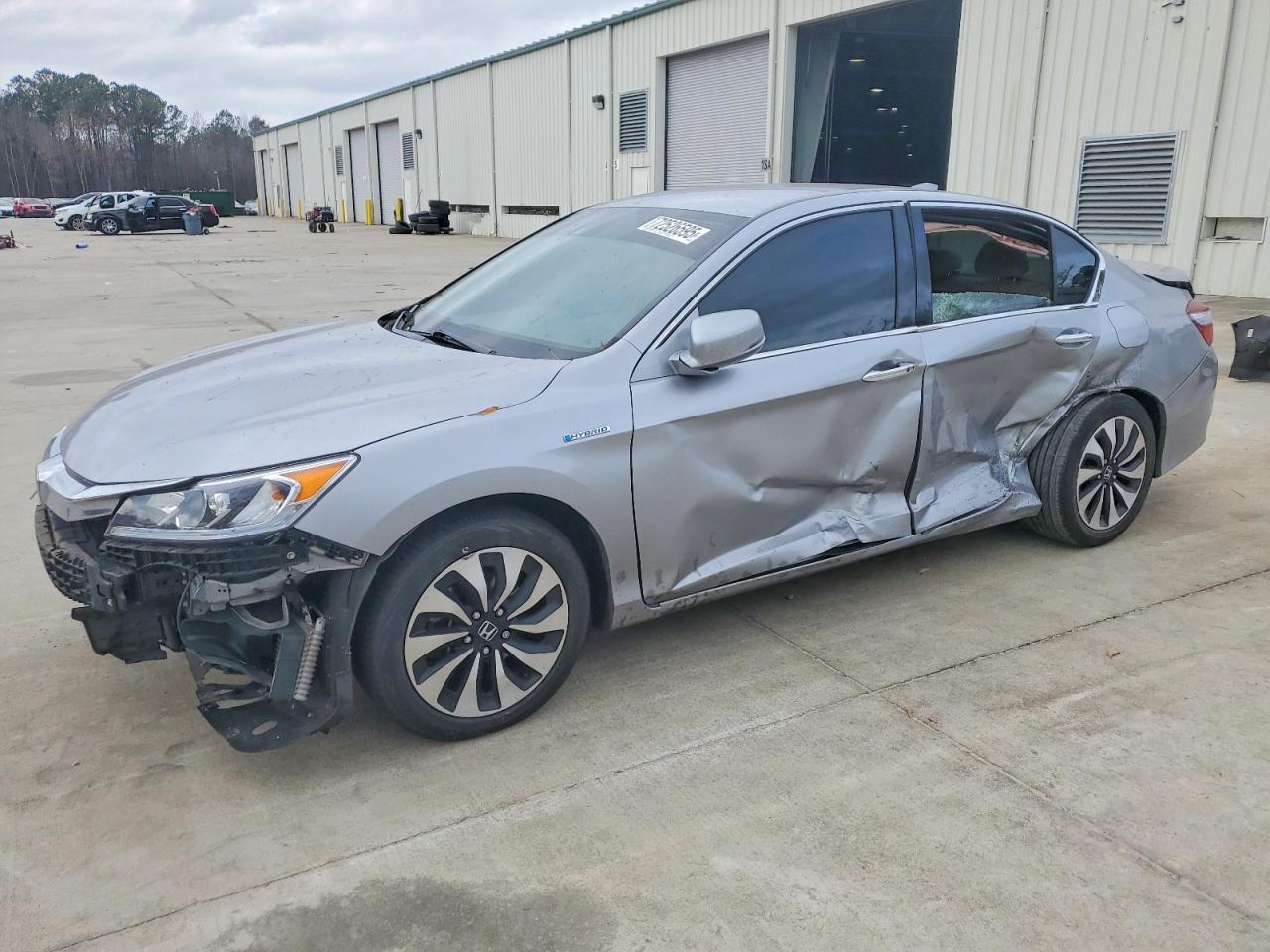 2017 HONDA ACCORD