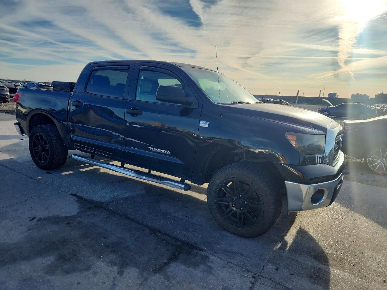 2008 TOYOTA TUNDRA