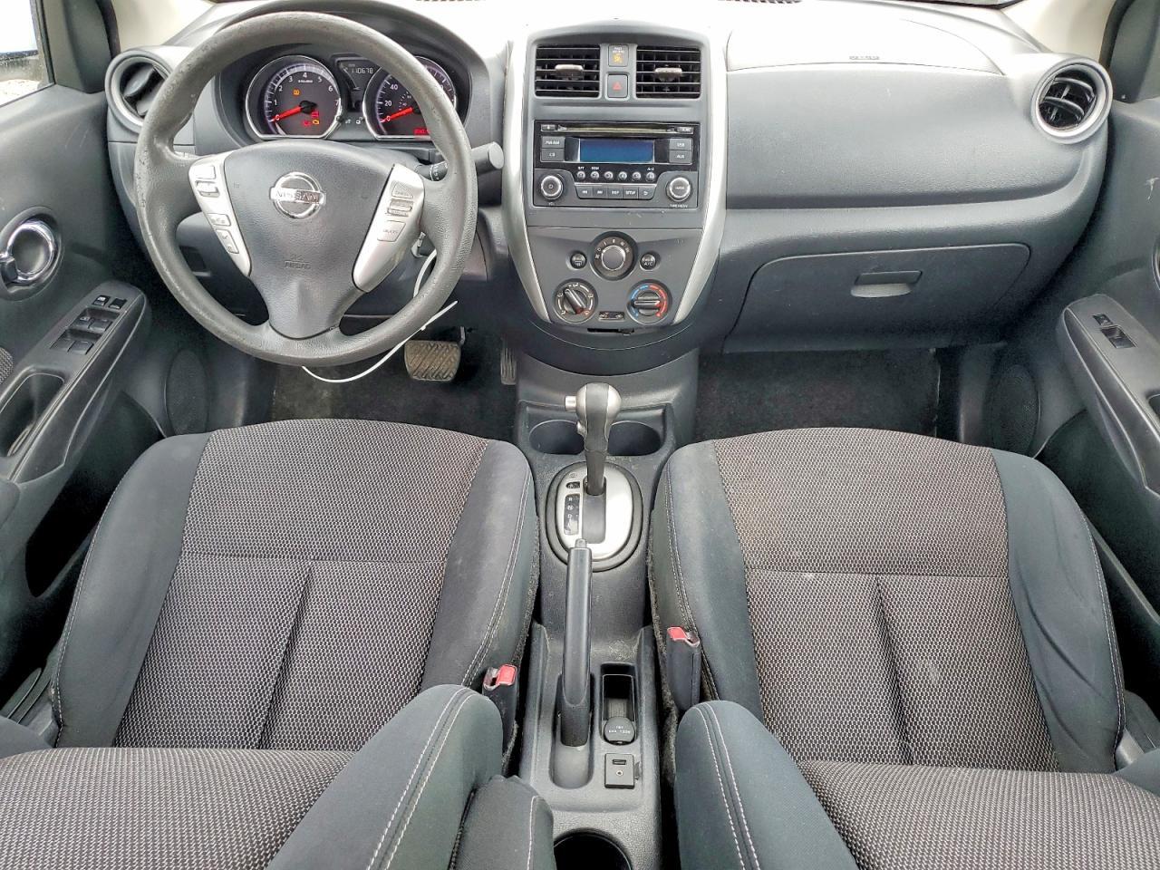 2016 NISSAN VERSA