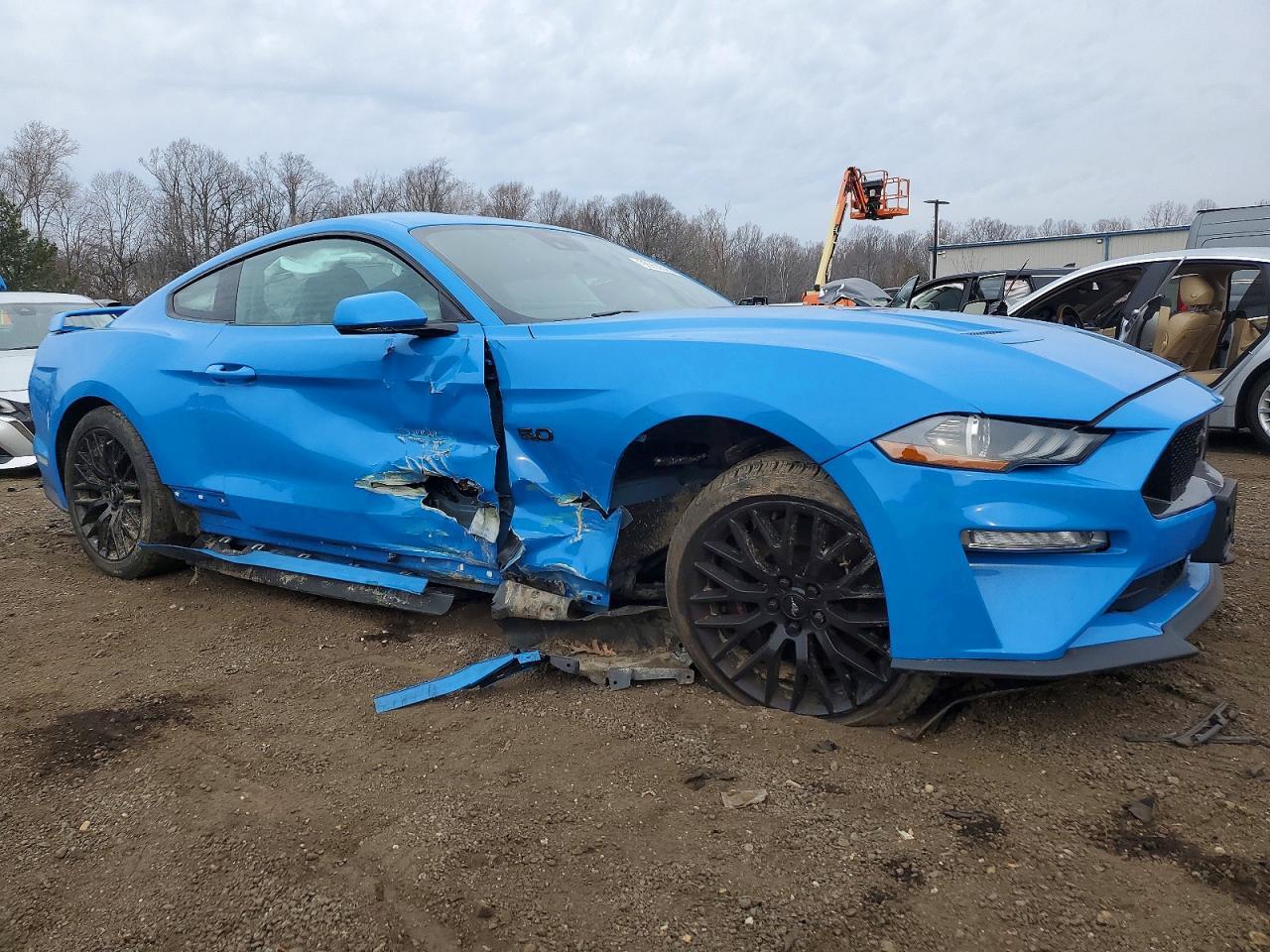 2022 FORD MUSTANG