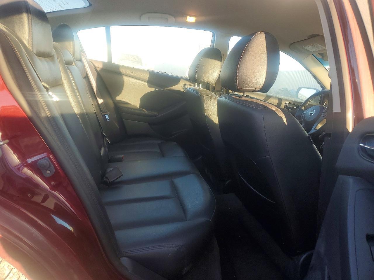 2012 NISSAN ALTIMA