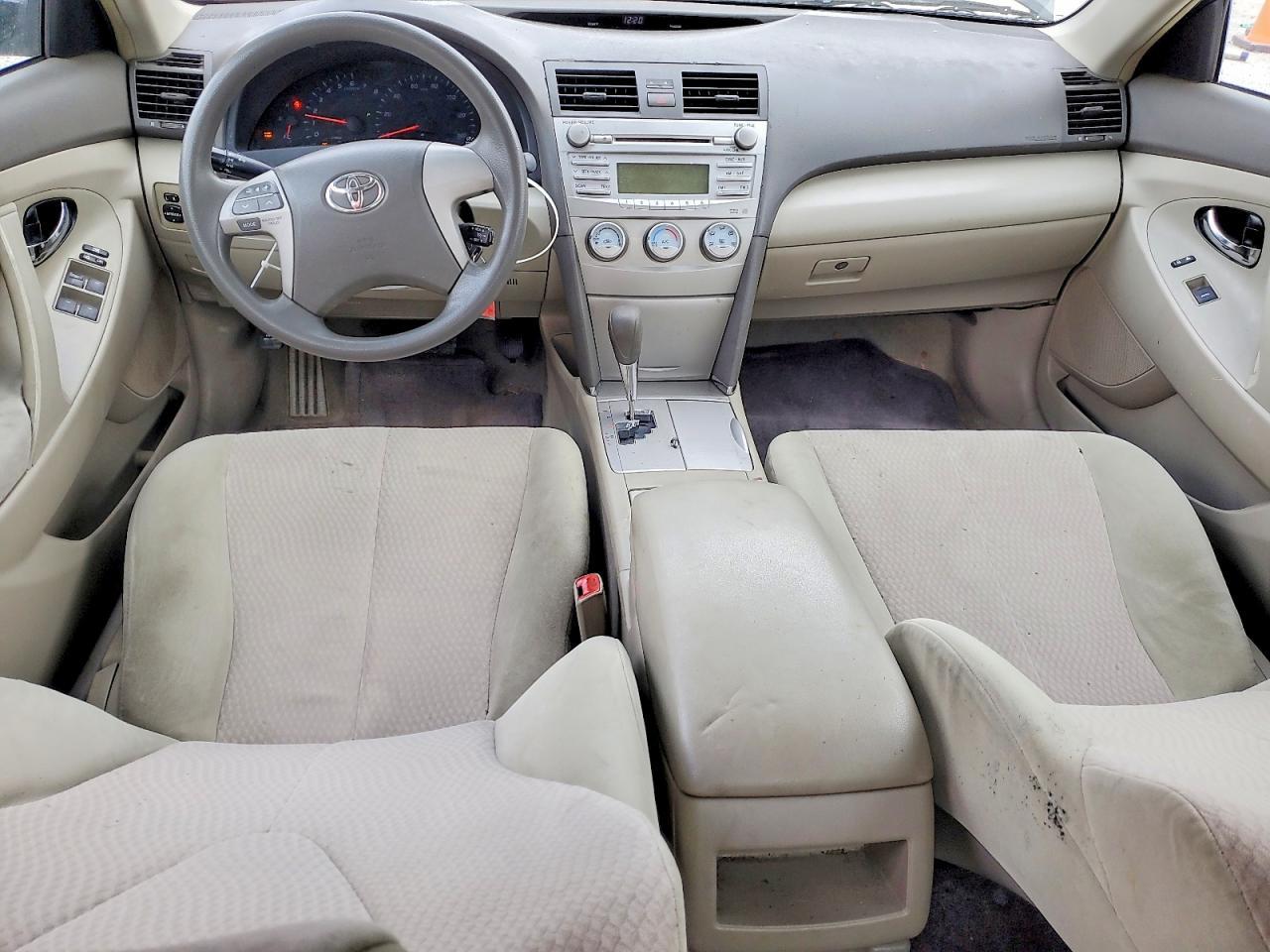 2011 TOYOTA CAMRY