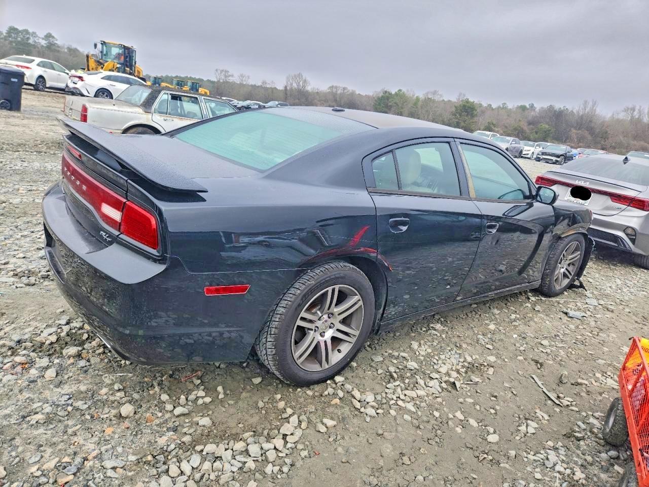 2013 DODGE CHARGER