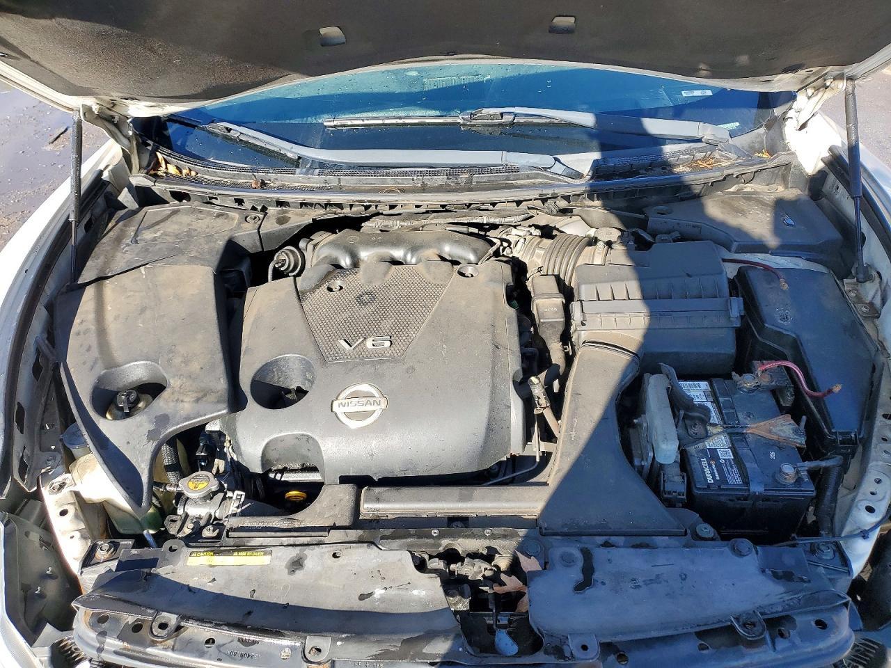 2010 NISSAN Maxima