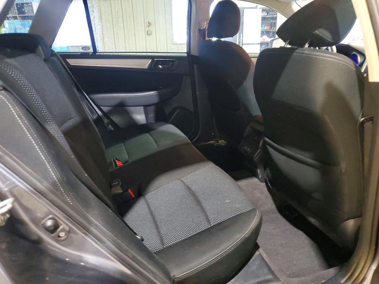 2019 SUBARU Outback