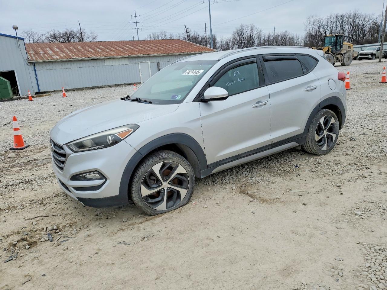 2017 HYUNDAI TUCSON