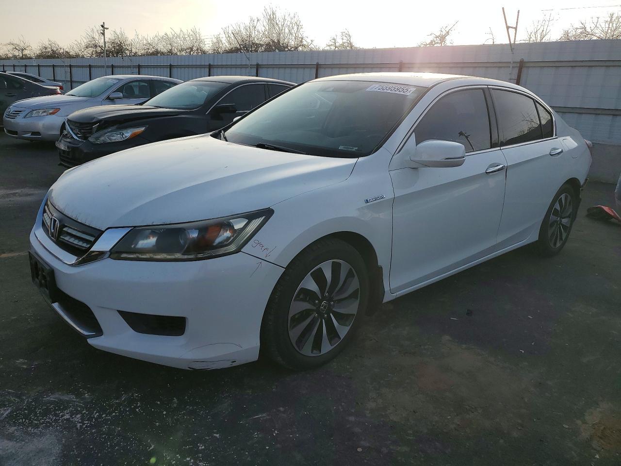 2014 HONDA ACCORD