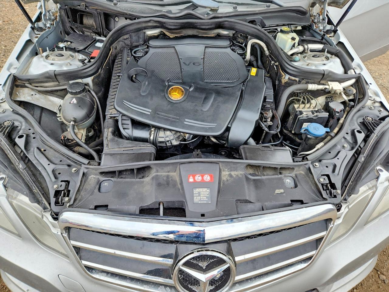 2012 MERCEDES-BENZ E-Class