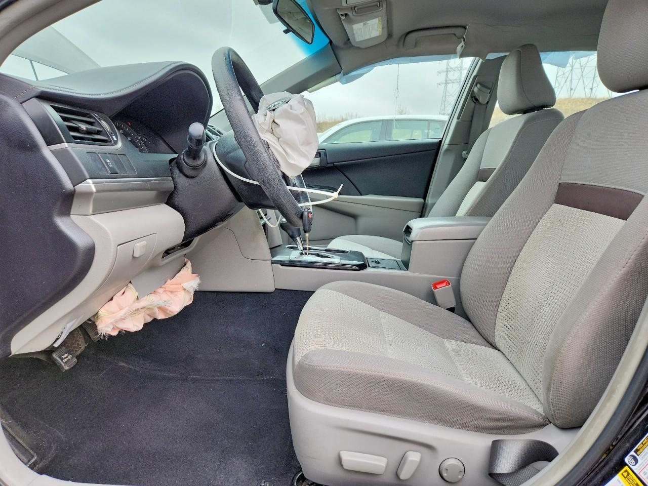 2014 TOYOTA CAMRY