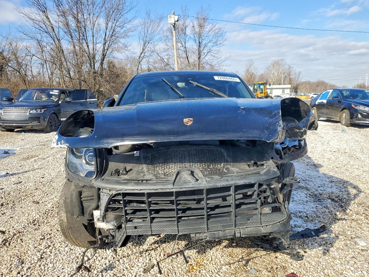 2018 PORSCHE Macan