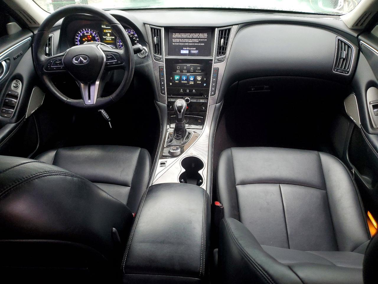 2017 INFINITI Q50