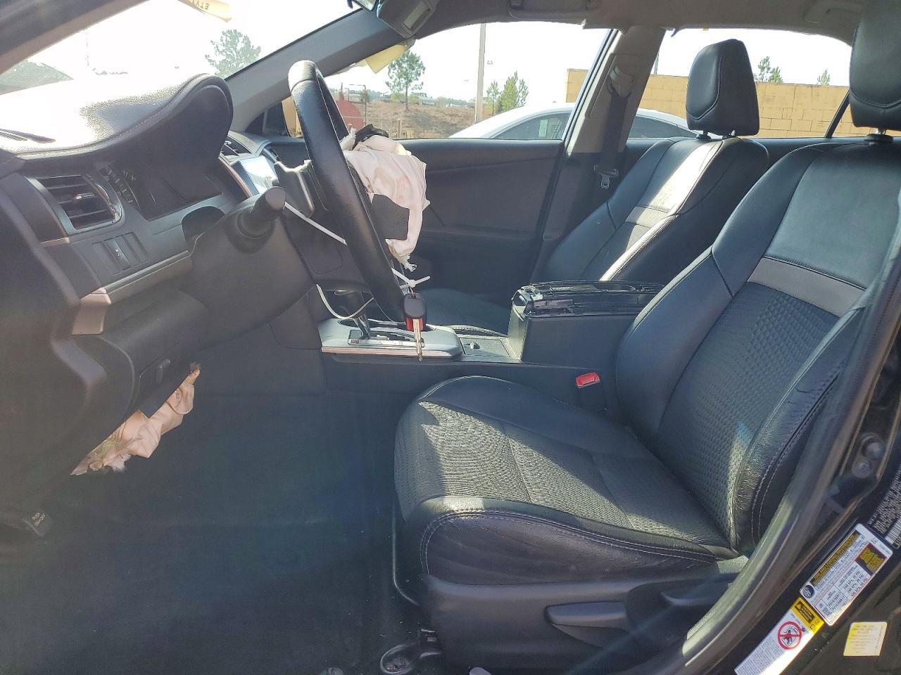 2012 TOYOTA CAMRY