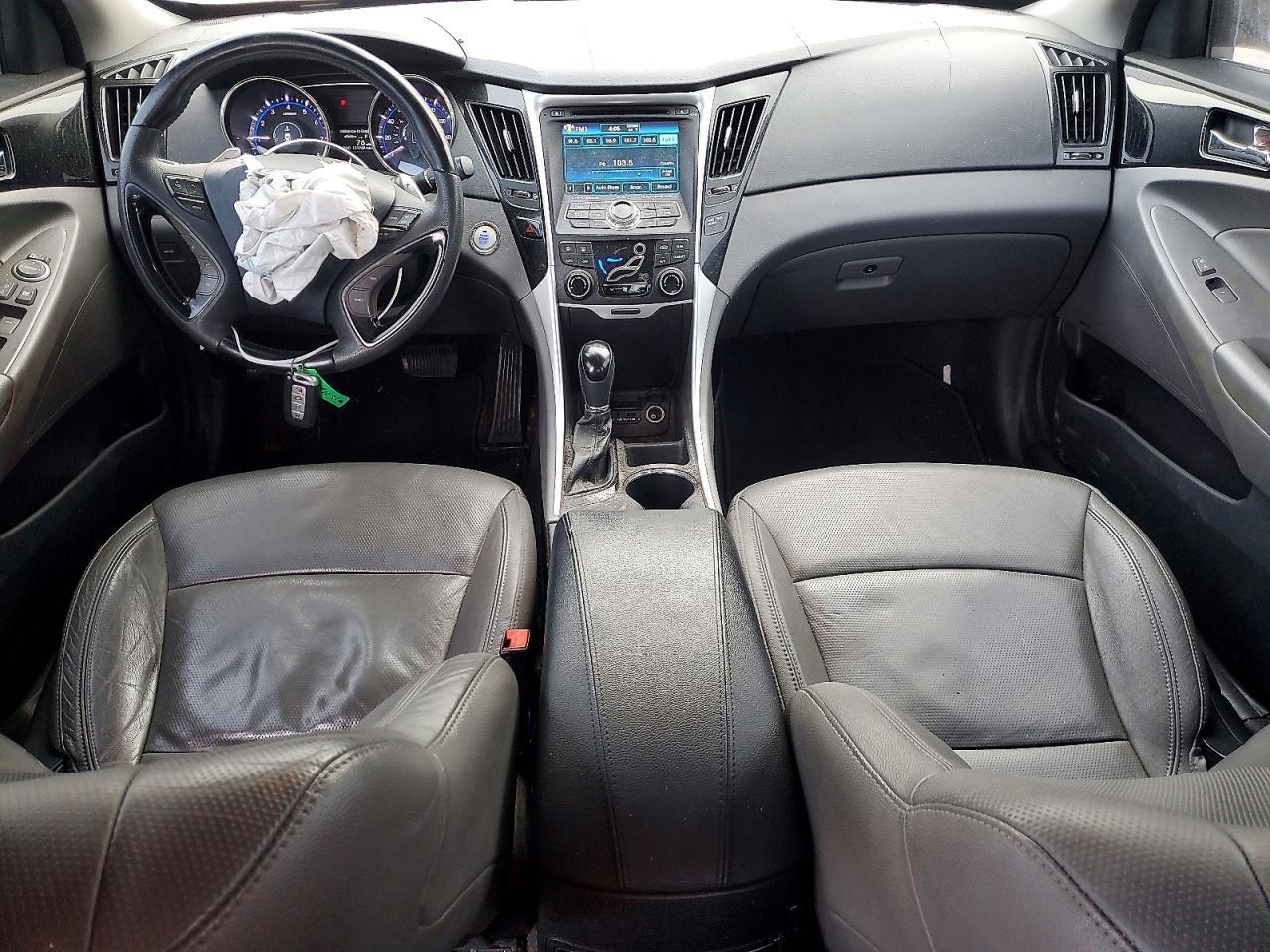 2013 HYUNDAI SONATA