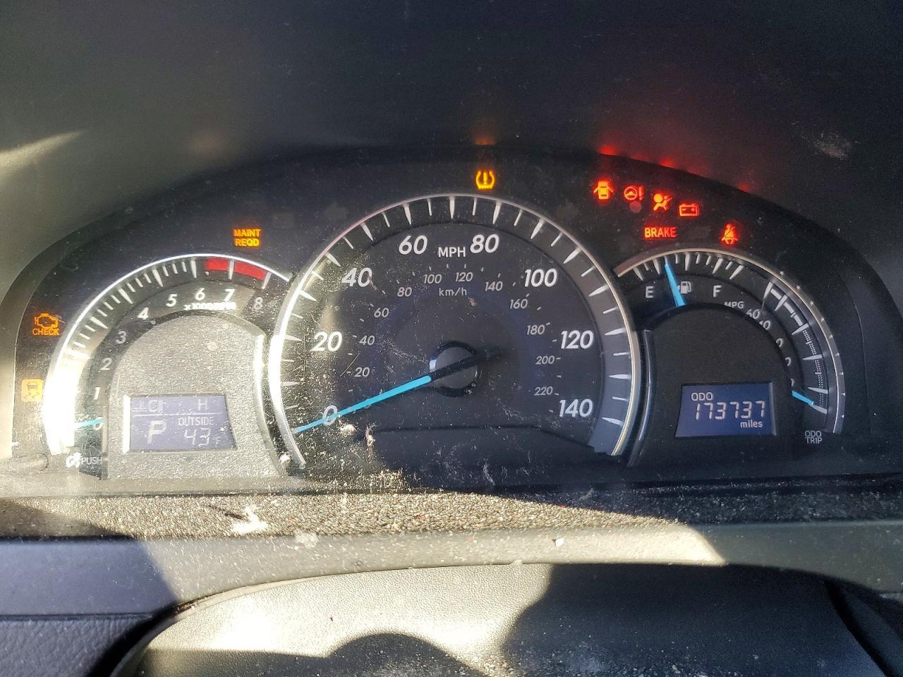 2012 TOYOTA CAMRY