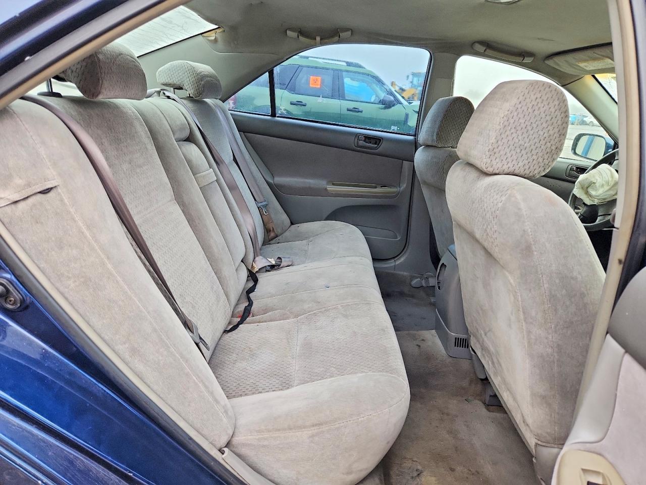 2002 TOYOTA CAMRY
