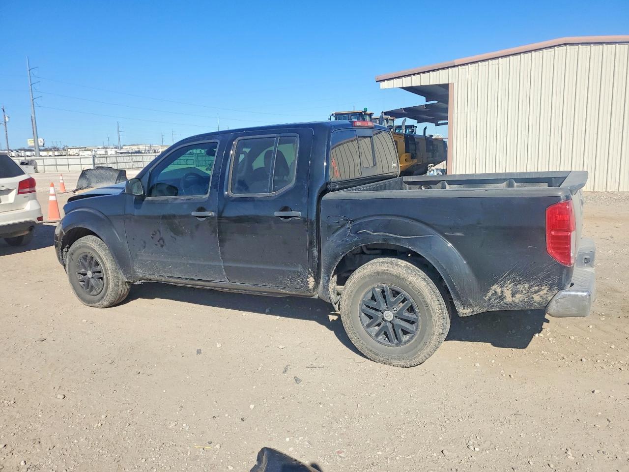 2017 NISSAN Frontier