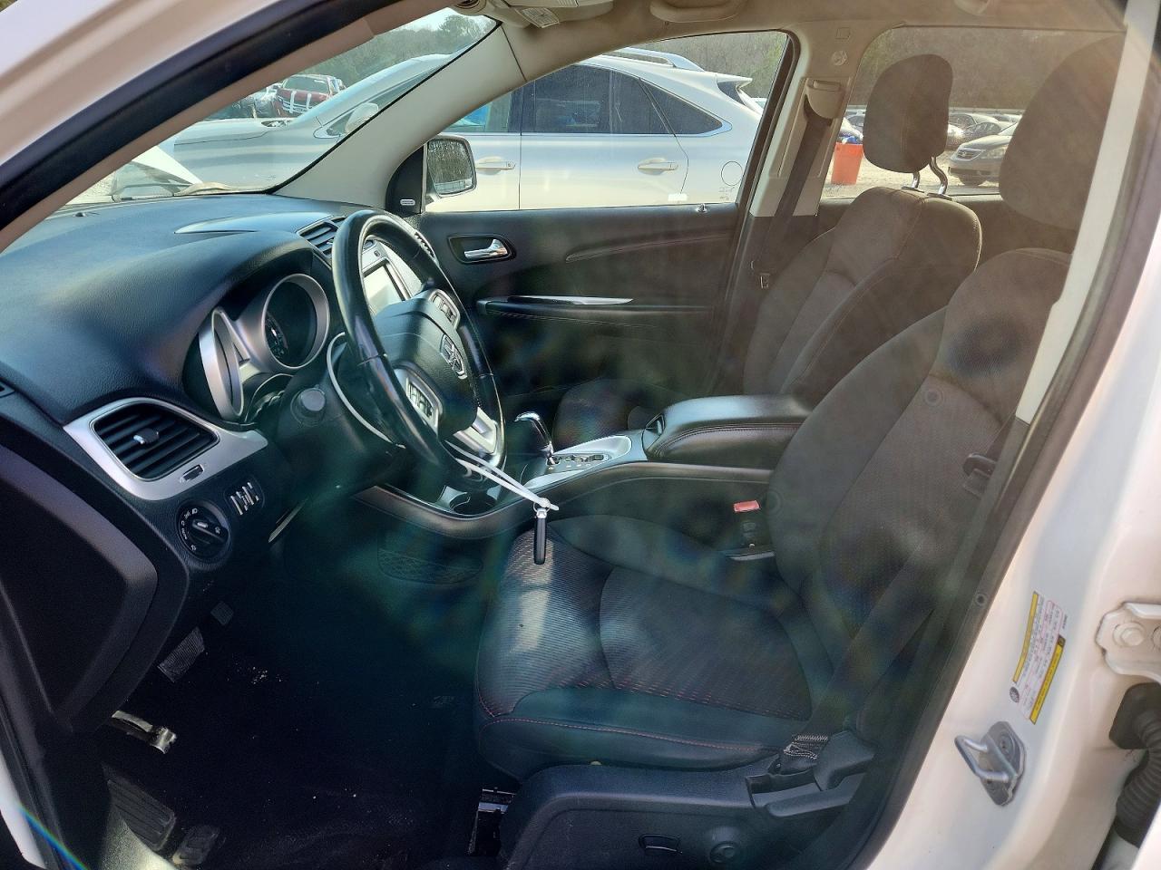 2011 DODGE JOURNEY